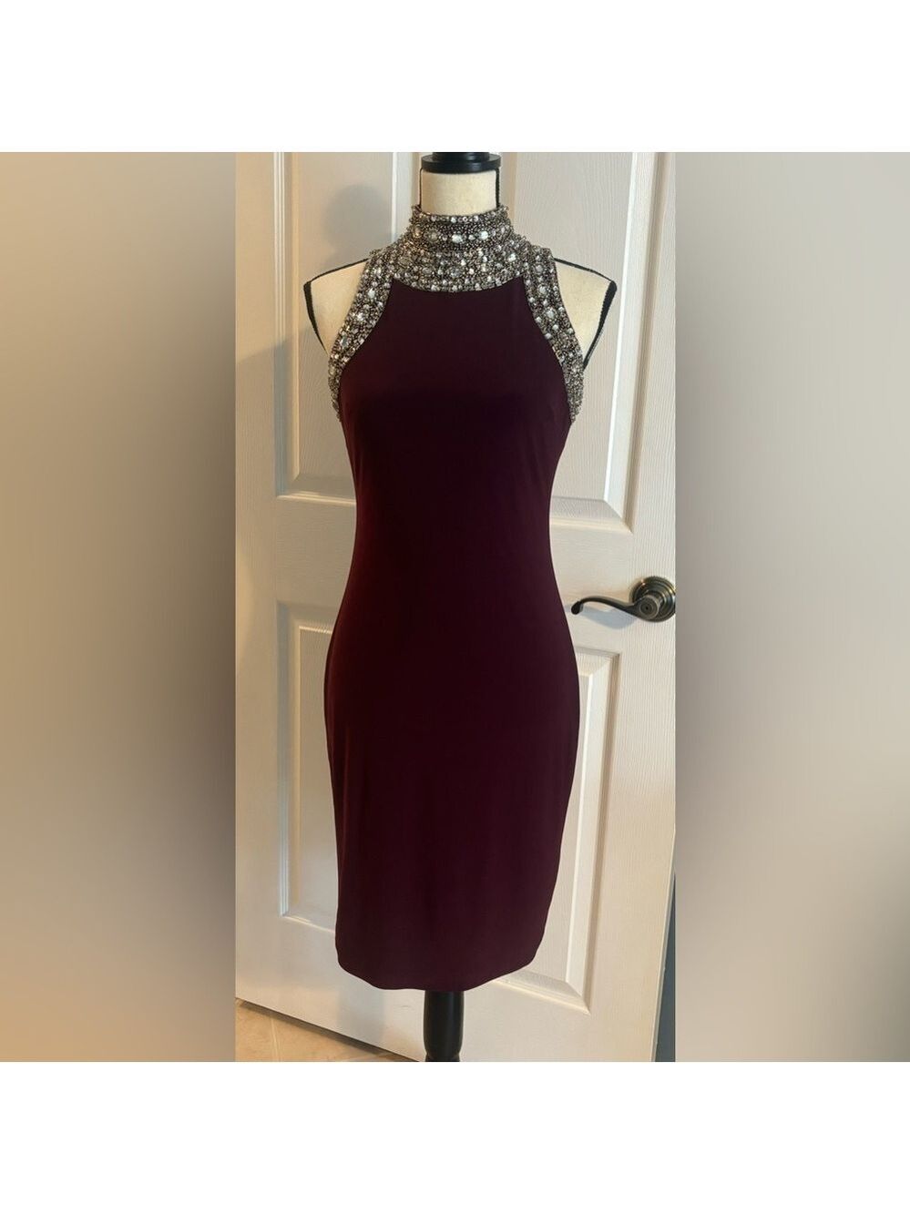 SLNY SL Fashions NY Burgundy Beaded Dress Racerback Bodycon Back Zip Sz S